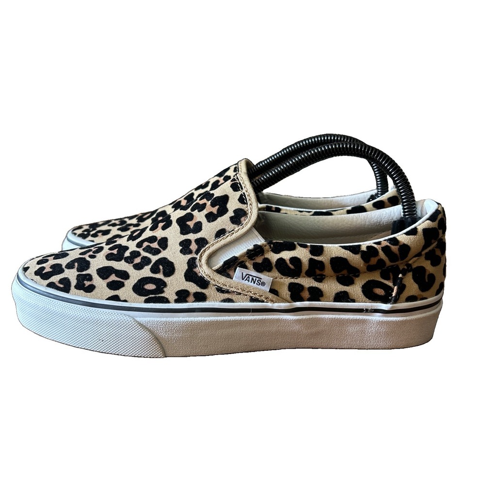 VANS Slip On Leopard Print Sneakers Shoes - Men's 7.5 Women's 9